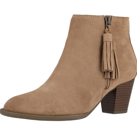 vionic madeline ankle boot